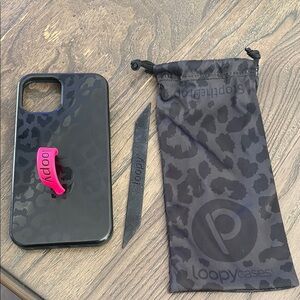 Loopy Case Black Leopard with Vibrant Pink Loop